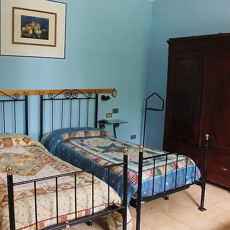 Al Glicine Alojamento de Acomodação e Pequeno-almoço Langhirano